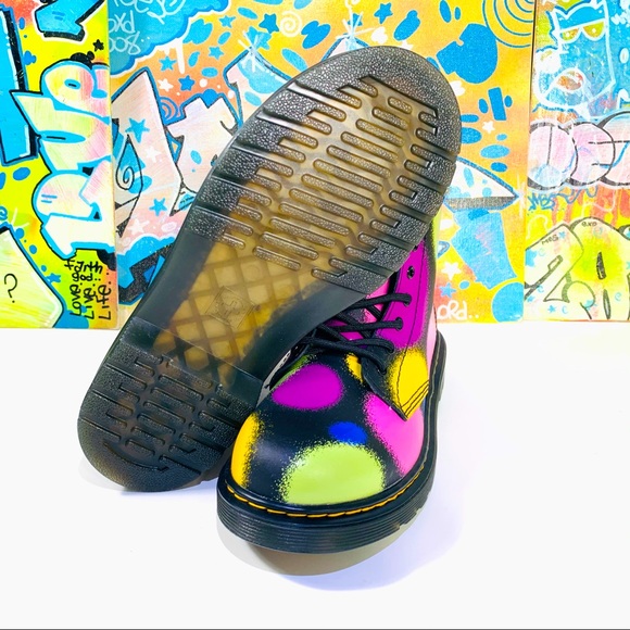 Dr. Martens Boots Women’s 5 - Picture 5 of 8